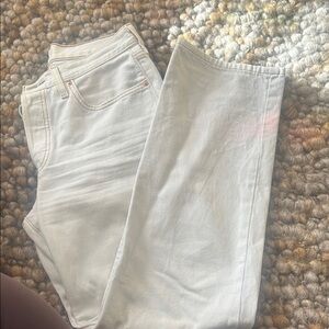 Levi's Women's Straight Leg Jeans in Cream